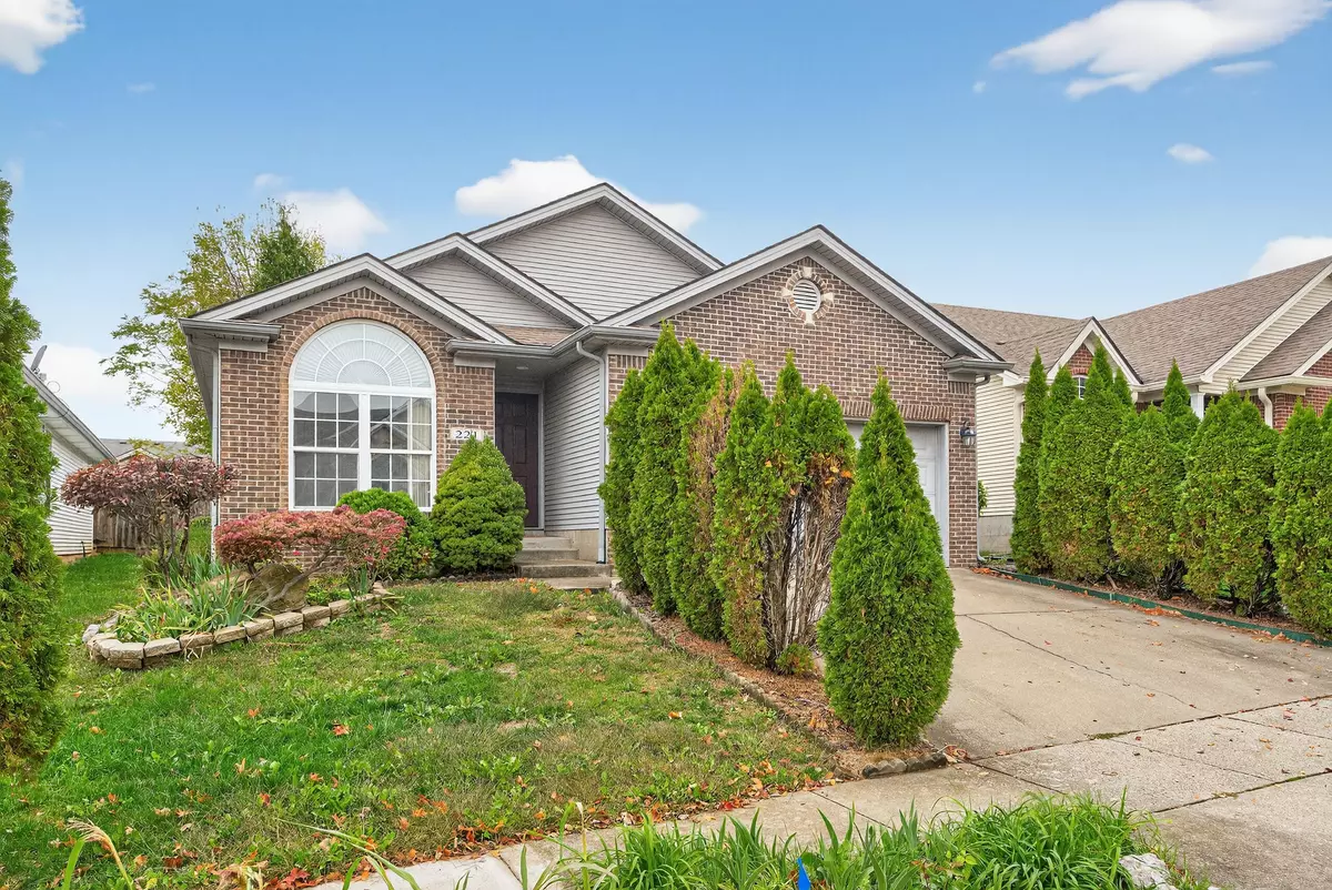 Lexington, KY 40511,221 Old Woolen Mill Lane