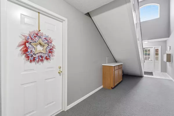 Louisville, KY 40241,10404 Southern Meadows Drive #103