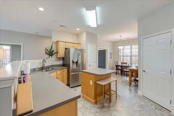 Lexington, KY 40515,593 Southpoint Drive