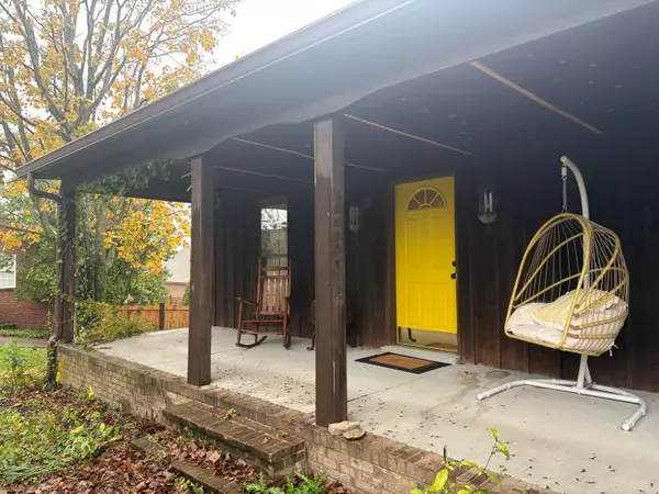 Paris, KY 40361,128 Squires Pointe Road