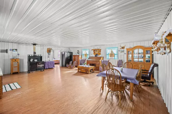 Owingsville, KY 40360,3445 Mill Creek Road