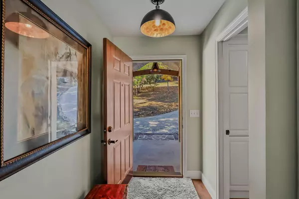 Lewisburg, KY 42256,237 Mockingbird Trail