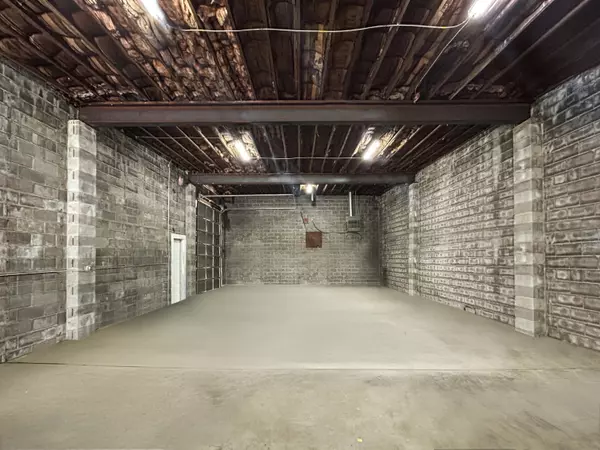 150 & 152 N Walnut Street,  Springfield,  KY 40069