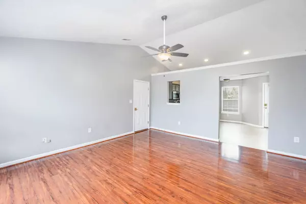 Lexington, KY 40511,341 Scottsdale Circle