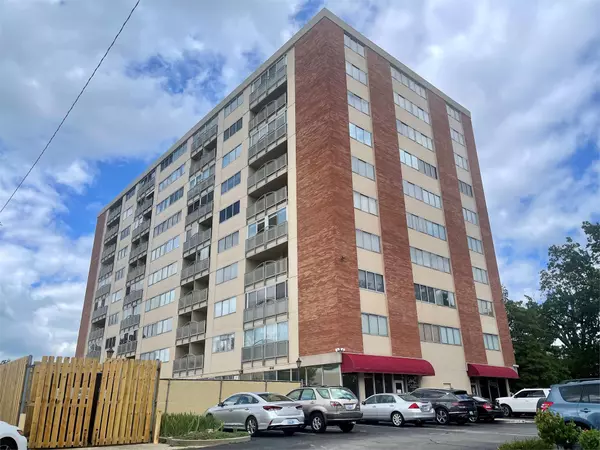 2121 Nicholasville Road #Suite 107, Lexington, KY 40503