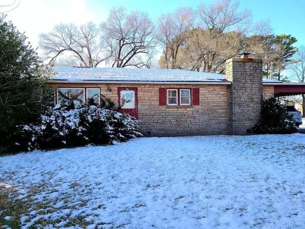 8297 State Highway 19, Winona, MO 65588