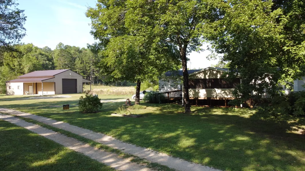 16695 County Road 502, Eminence, MO 65466