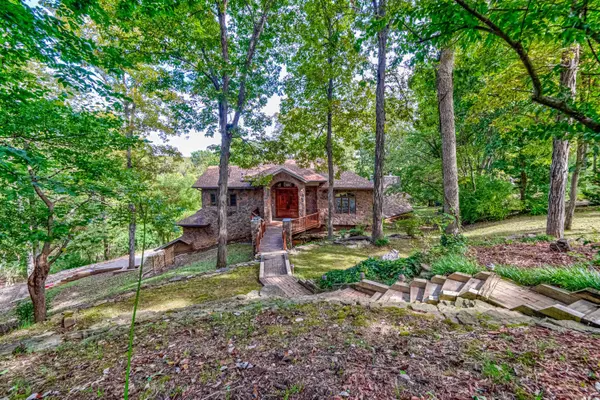 Nixa, MO 65714,300 Blue Jay WAY