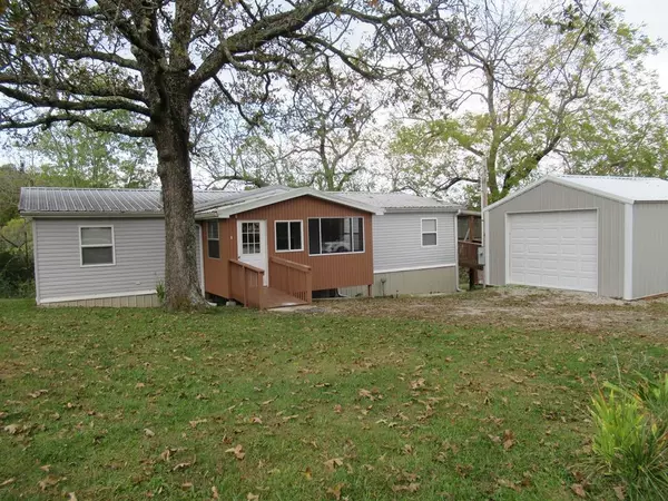 24 Ozark TRL, Buffalo, MO 65622