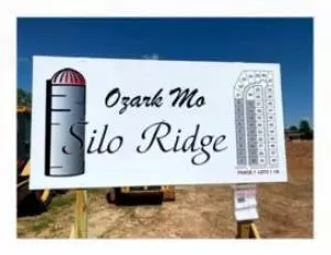 1402 E Silo Ridge DR, Ozark, MO 65721