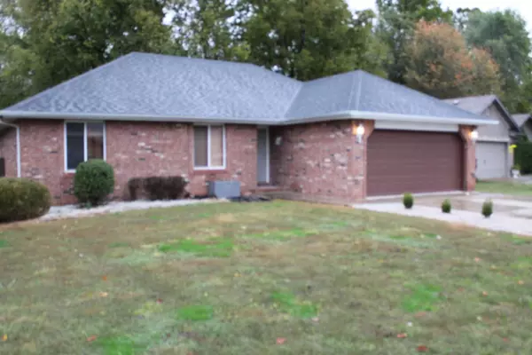 905 W Woodland ST, Springfield, MO 65807