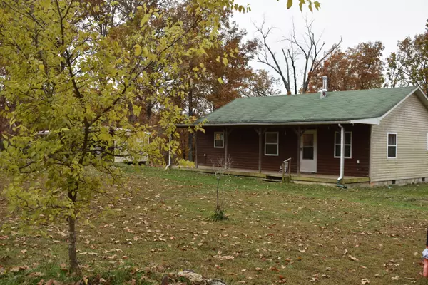 1899 Dd HWY, Ava, MO 65608