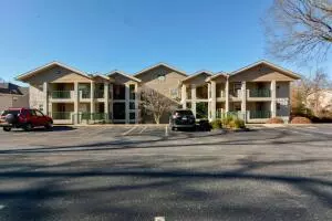 155 W Rockford DR #8, Branson, MO 65616