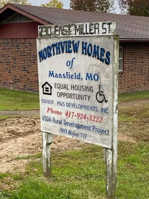 230 E Miller ST, Mansfield, MO 65704