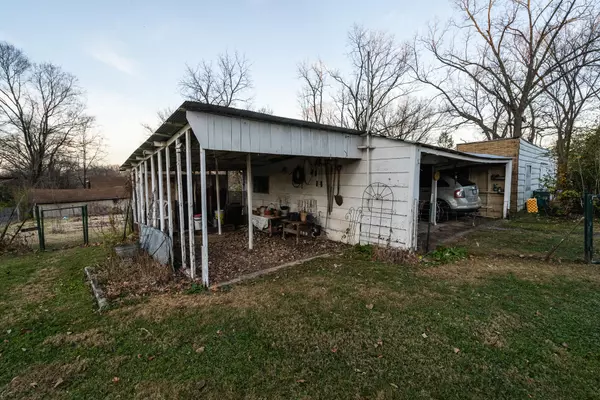 West Plains, MO 65775,1233 Aldridge Street