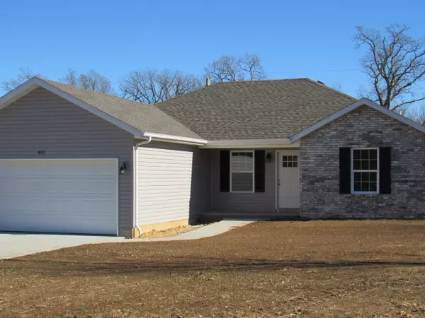 Marshfield, MO 65706,400 Ash DR