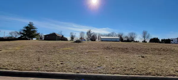 Willard, MO 65781,526 E Logan ST