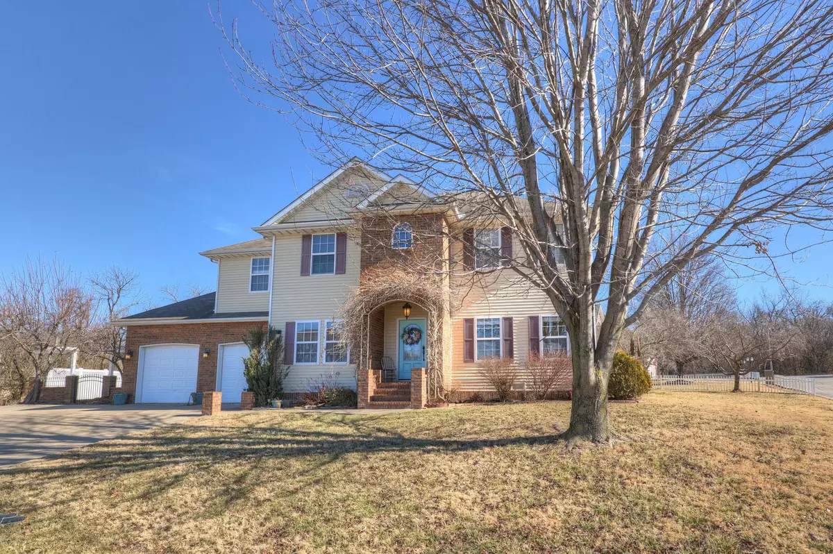 Webb City, MO 64870,111 Suzanne CIR