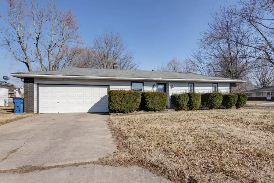 308 S Morningside ST, Republic, MO 65738
