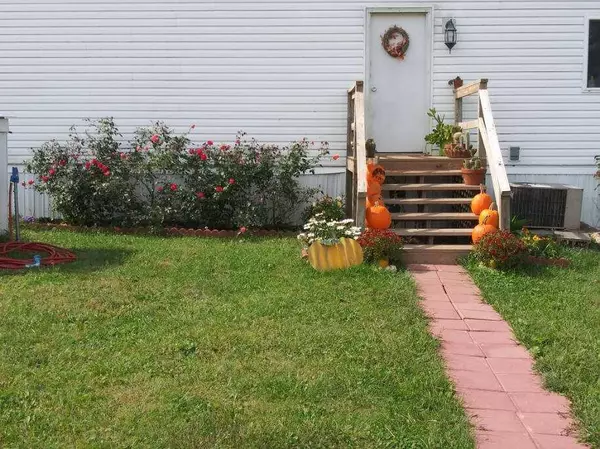 Urbana, MO 65767,2879 Us Highway 65