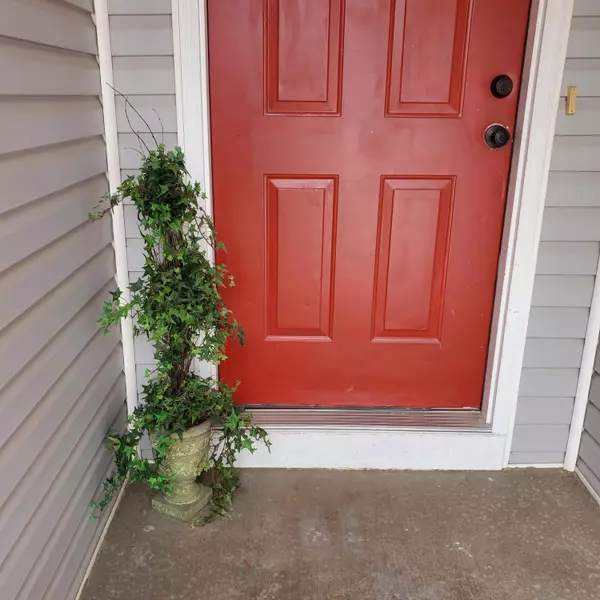 Ozark, MO 65721,4827 N 13th ST