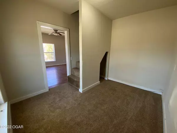 Goodman, MO 64843,204 E Main ST