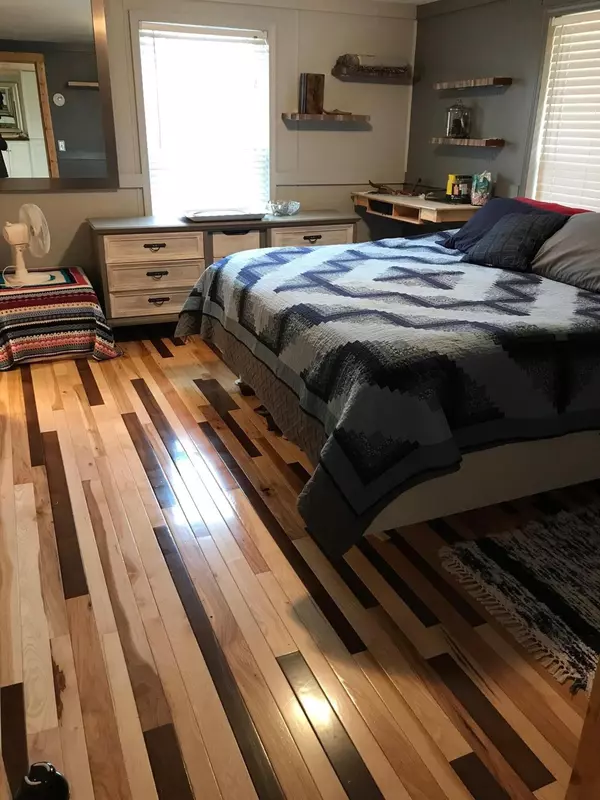 Hermitage, MO 65668,17311 County Road 134