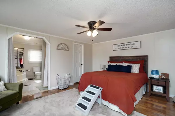 Pierce City, MO 65723,3555 Farm Road 1012