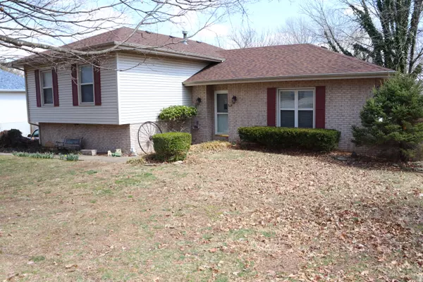 Ozark, MO 65721,804 N 13th ST