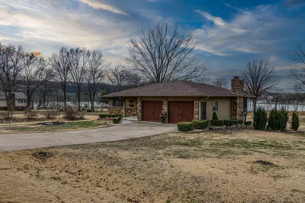 Galena, MO 65656,229 Hunt Club Circle