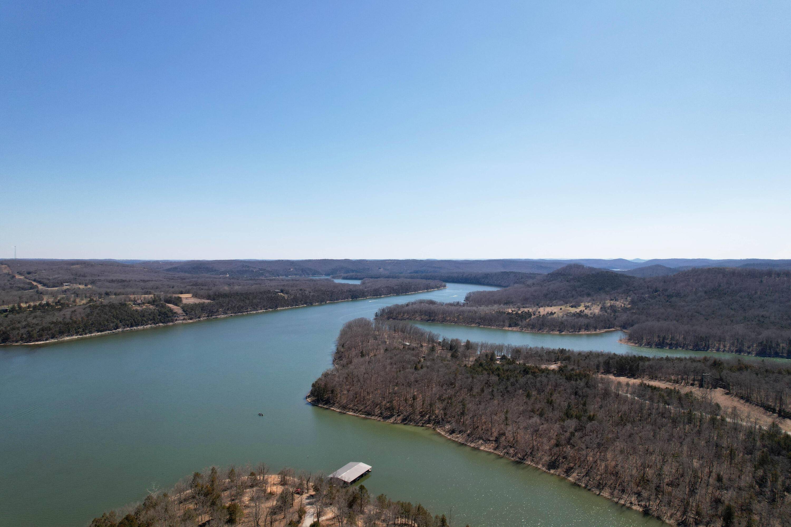 96 Samson ST,  Cape Fair,  MO 65624