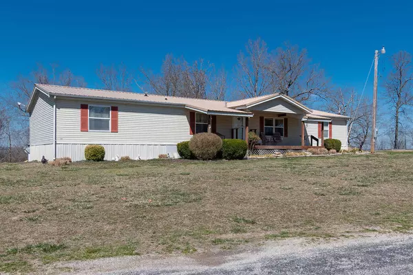 Protem, MO 65733,207 Pine Hollow RD