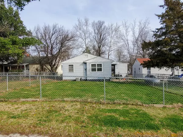 West Plains, MO 65775,1044 Fifth ST