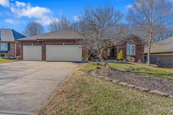 5195 S Clay AVE, Springfield, MO 65810