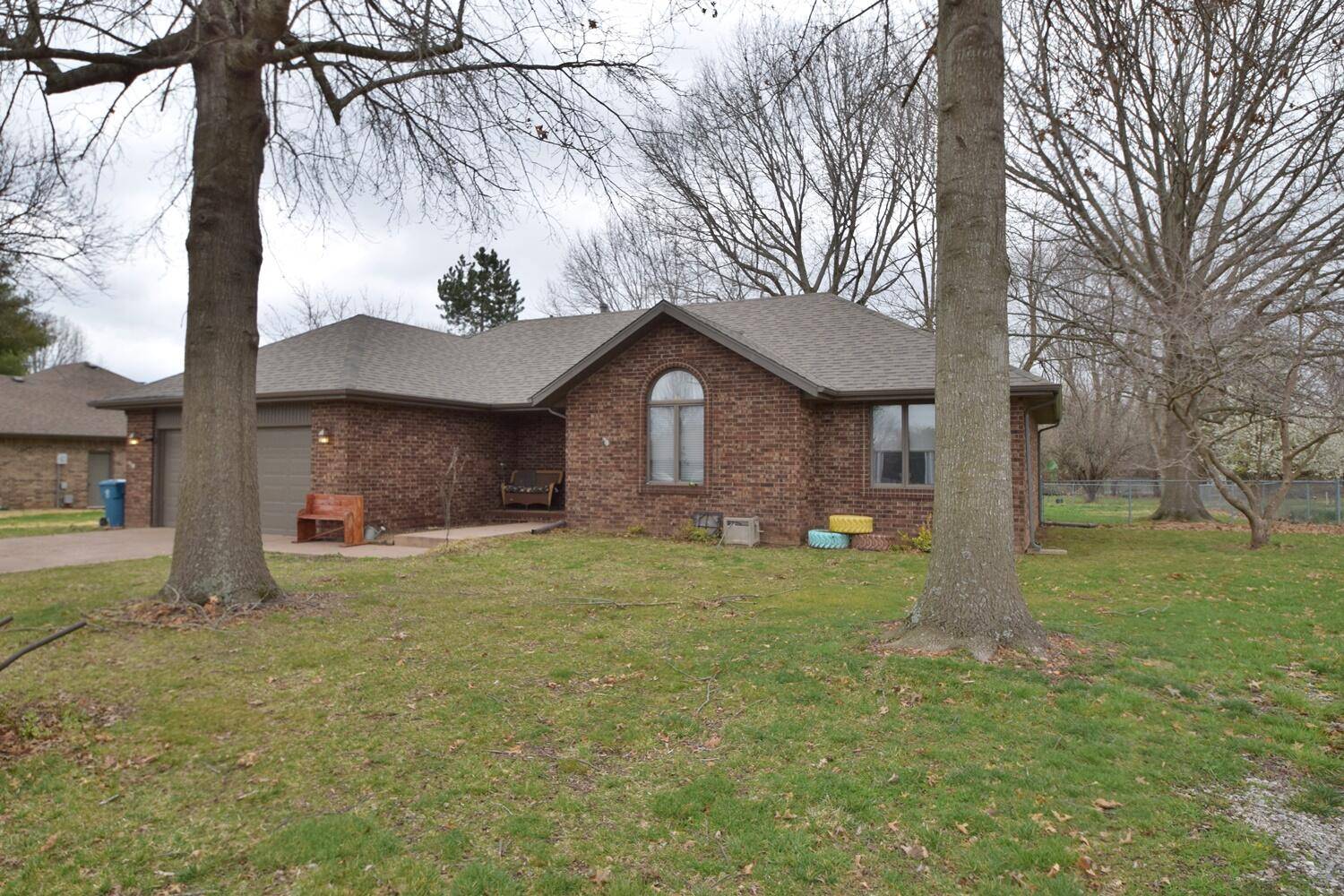 Nixa, MO 65714,400 N Gregg RD