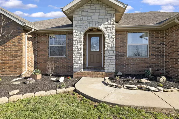 Ozark, MO 65721,1474 W Oak ST