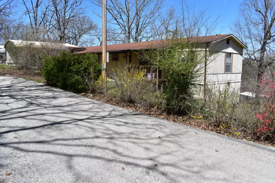 29034 Farm Road 1225, Eagle Rock, MO 65641