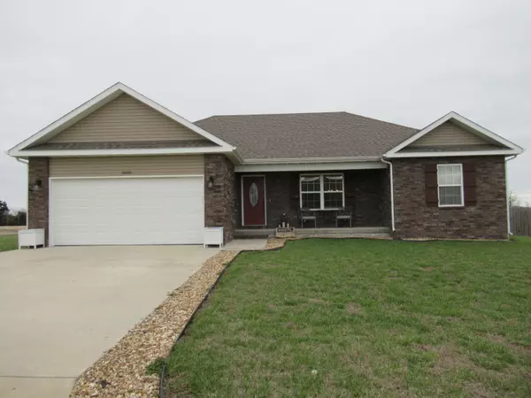 4688 S 125th RD, Bolivar, MO 65613