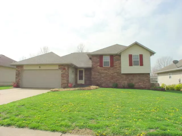 3536 Oak Run ST, Battlefield, MO 65619