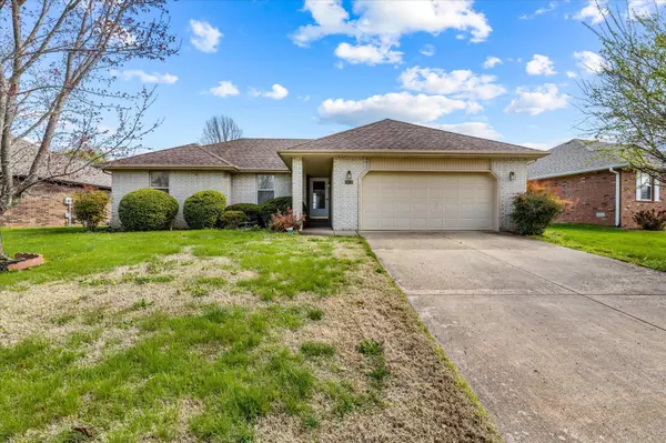 3609 W Village TER, Springfield, MO 65810