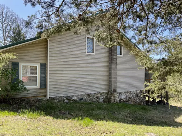 Thayer, MO 65791,249 County Road 365