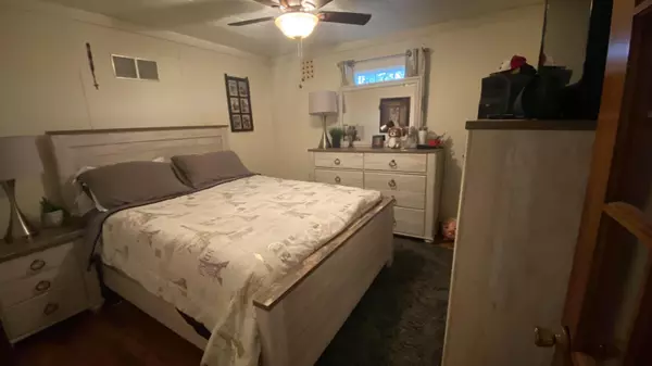Anderson, MO 64831,510 3rd St. ST