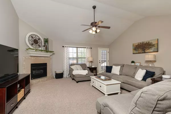 Nixa, MO 65714,849 E Meadow Garden CT