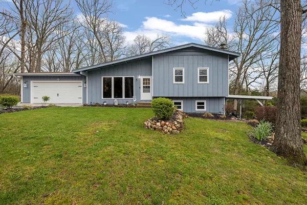 128 Grove DR, Sparta, MO 65753