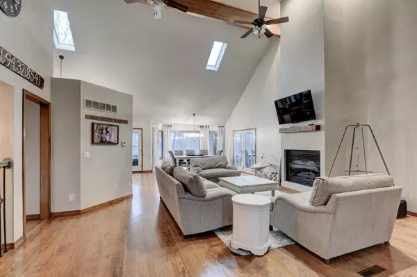 Carthage, MO 64836,5068 Deer Run