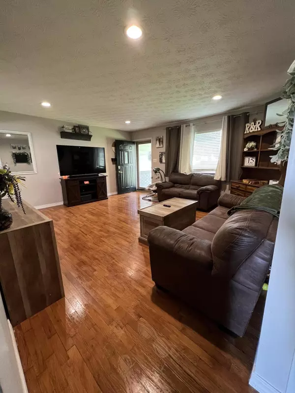 Willard, MO 65781,603 John F Kennedy DR