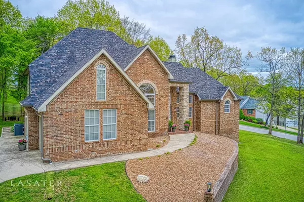 Branson, MO 65615,101 Country Bluff DR