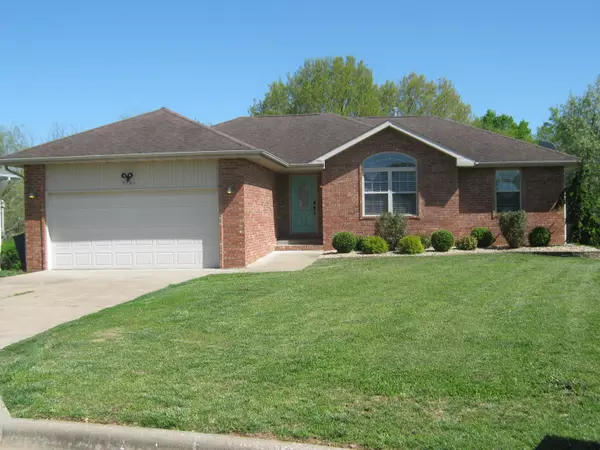 3284 S Leawood AVE, Springfield, MO 65807