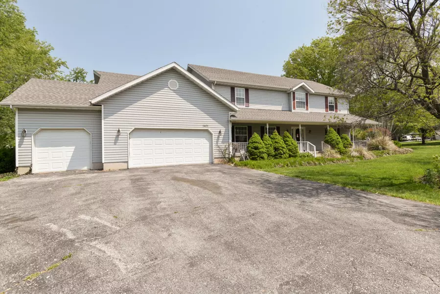 1401 W Kissee Trails LN, Ozark, MO 65721