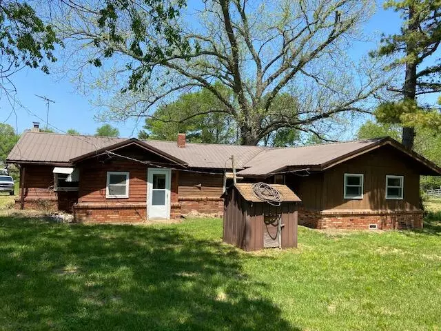 10264 Highway 32, Plato, MO 65552